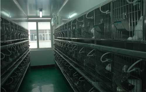 和记H88尝试动物房