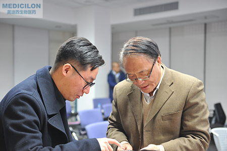 和记H88临床前副总裁顾性初博士为与会者答疑解惑