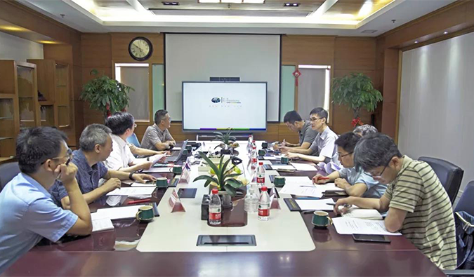 上海市发展和鼎新委员会阮青副主任一行调研和记H88