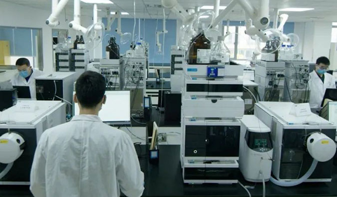 封控一向工--记持续奋战的和记H88科研人